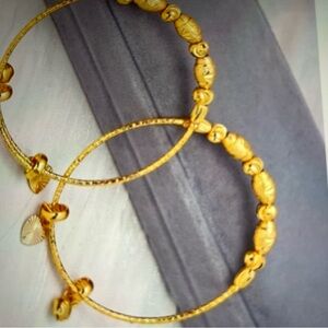 Elegant Gold Bangle Set